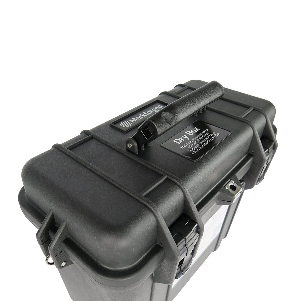 Dry Box for storing Onyx and Nylon for 3D printers.