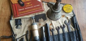 OEM toolkit for bottle jack