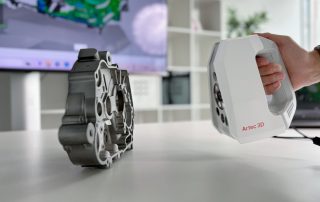 3D scanner capturing a mechanical part