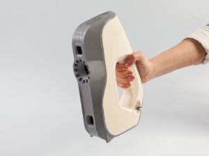 Artec-Eva-in-hand-7-scaled Artec Eva handheld 3D scanner